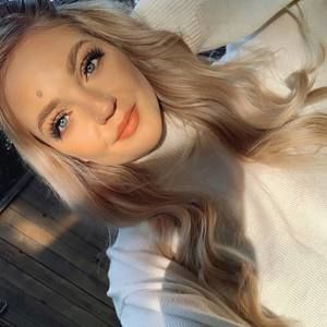 Meet your Posher, Mackenzie